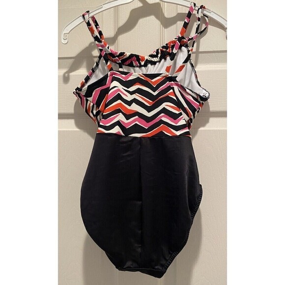 Magic Suit 1-Piece Slimming Pink Red Black  Minimizer Built-in Bra Size 8 - Picture 3 of 7